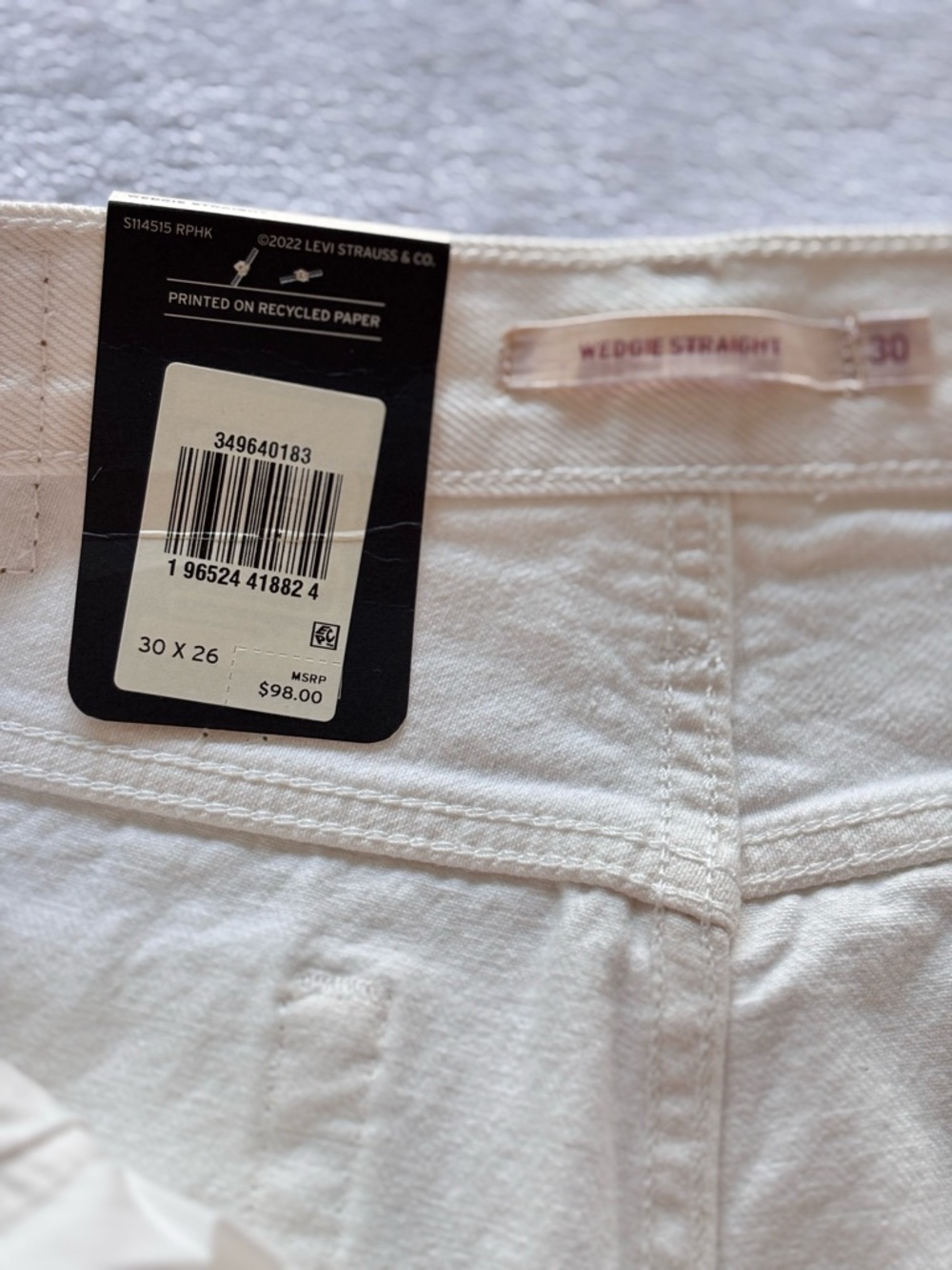 LEVI'S Wedgie Straight Leg Cropped High Rise Button Fly White Jeans--NWT--30 - Picture 9 of 16